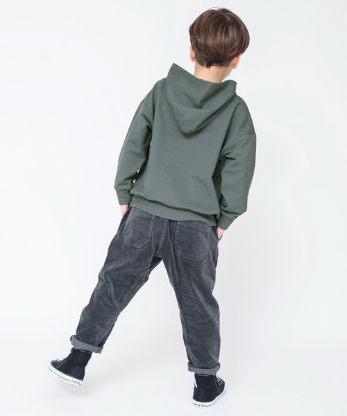 BRANSHES（ブランシェス）の「【ｂコレ】グラフィックフーデットパーカー（パーカー・キッズ・グリーン/ブラック/イエロー/ネイビー/カーキオリーブ/ベージュ/エンジ/アイボリー/ブルーグレー/グレー・140/150/160/90/130/110/120/100）」の18枚目の写真