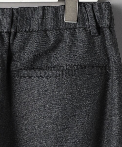 BEAUTY&YOUTH UNITED ARROWS(ビューティーアンドユースユナイテッドアローズ)の「フラノ イージー テーパード パンツ(スラックス・メンズ・ダークグレー/ダークブラウン/ブラック・XL/S/L/M)」の9枚目の写真