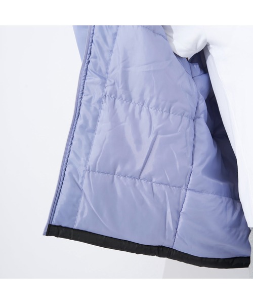 FILA(フィラ)の「FILA/フィラスタンドジャケット スタジャン 中綿 アウター ブルゾン アウトドア 保温 防寒 冷え対策 ランニング スポーツ観戦 ジャンパー レディース(ダウンジャケット/コート・レディース・ライトピンク/ブラック/ライトパープル・M/L/LL)」の7枚目の写真