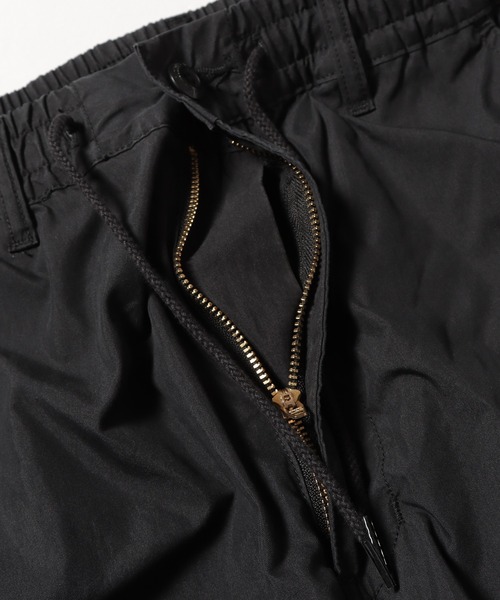 Alpha Industries(アルファインダストリーズ)の「ALPHA INDUSTRIES/アルファインダストリーズ BALLOON WIDE CARGO PANTS バルーン カーゴパンツ(カーゴパンツ・メンズ・オフホワイト/ブラック/オリーブ・XL/L/M)」の5枚目の写真