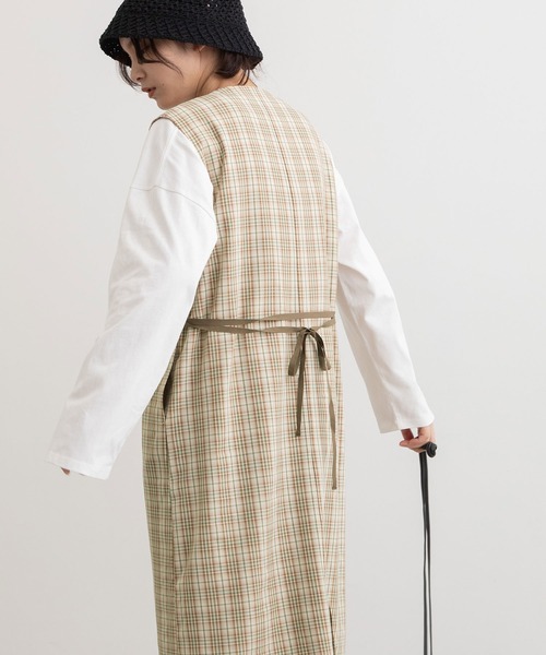 POU DOU DOU（プードゥドゥ）の「エステルレーヨンキーネックジャンスカ（ジャンパースカート・レディース・ライトイエロー/ブラウン/ブラック・3）」の12枚目の写真