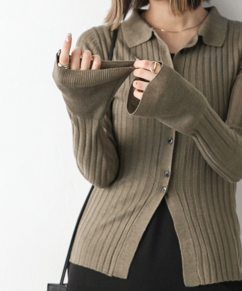 Chillfar(チルファー)の「フレアスリーブカーディガン(カーディガン/ボレロ・レディース・ブラック/カーキ/アイボリー/グレイッシュベージュ・FREE)」の6枚目の写真