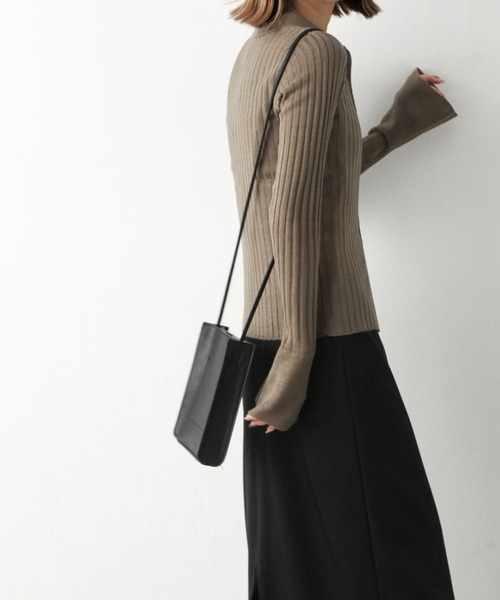 Chillfar(チルファー)の「フレアスリーブカーディガン(カーディガン/ボレロ・レディース・ブラック/カーキ/アイボリー/グレイッシュベージュ・FREE)」の10枚目の写真