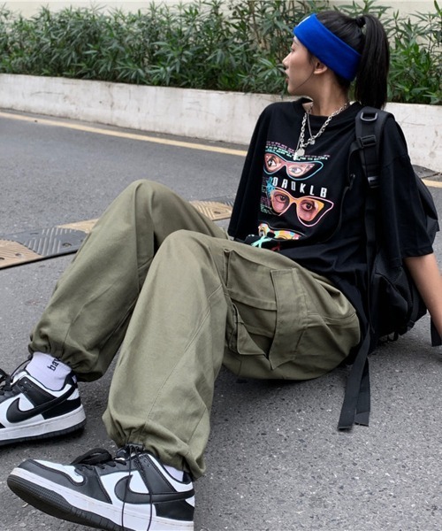 NEW GENTLEMAN（ニュージェントルマン）の「タクティカル ワイドストレート バルーンカーゴパンツ（カーゴパンツ・メンズ・ブラック/ベージュ/オリーブ・S/M/L）」の17枚目の写真