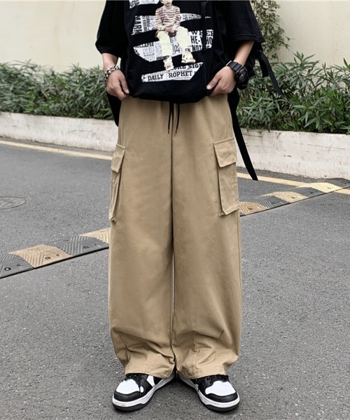 NEW GENTLEMAN（ニュージェントルマン）の「タクティカル ワイドストレート バルーンカーゴパンツ（カーゴパンツ・メンズ・ブラック/ベージュ/オリーブ・S/M/L）」の10枚目の写真