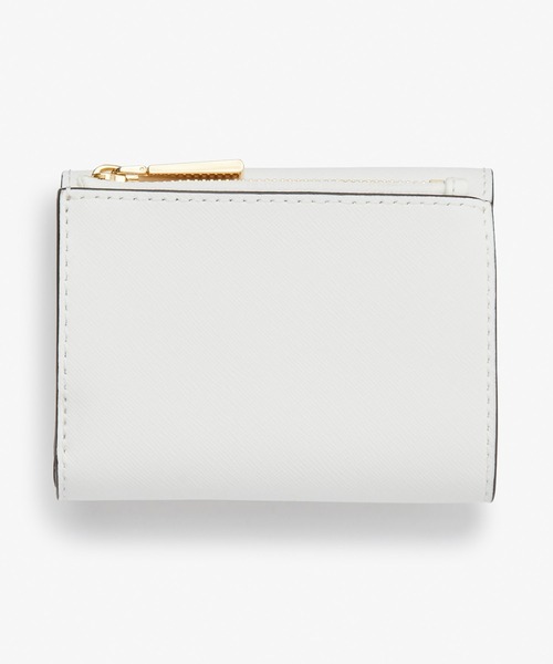 バゲテ マイクロ トライフォールドウォレット 国内発送【FENDI】バゲット マイクロ 三つ折り財布 シルバー