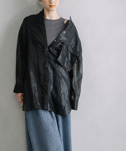 MARECHAL TERRE(マルシャルテル)の「シアーオーバーシャツ(シャツ/ブラウス・レディース・ブラック/ホワイト/グリーン系/ベージュ・MEDIUM)」の3枚目の写真