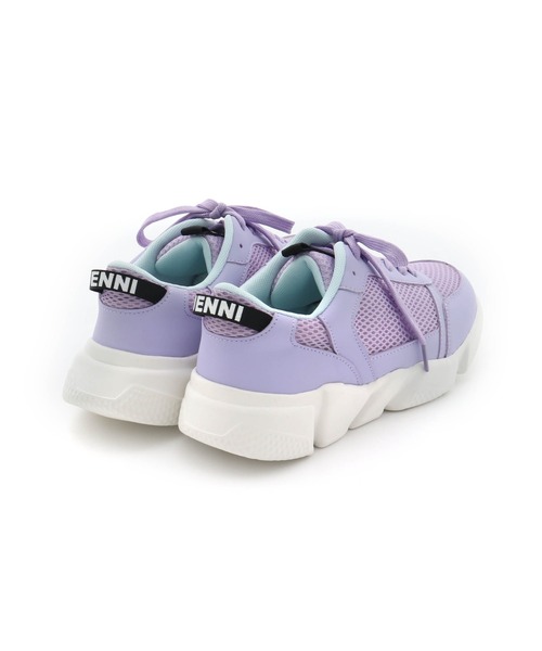 JENNI(ジェニィ)の「ロゴテープスニーカー(スニーカー・キッズ・オフホワイト/ブラック/ラベンダー・24cm/21cm/23cm/20cm/22cm)」の9枚目の写真
