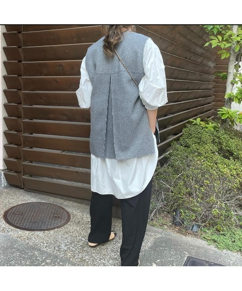 MYINE（マイン）の「深V２ポケットオーバーベスト（ベスト・レディース・グレー・FREE）」の9枚目の写真