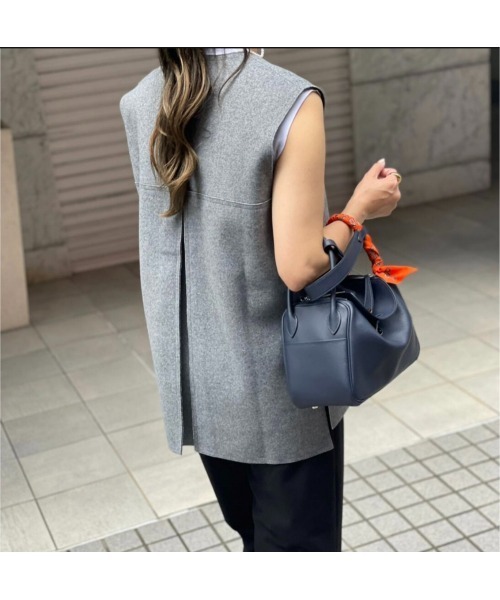 MYINE（マイン）の「深V２ポケットオーバーベスト（ベスト・レディース・グレー・FREE）」の12枚目の写真