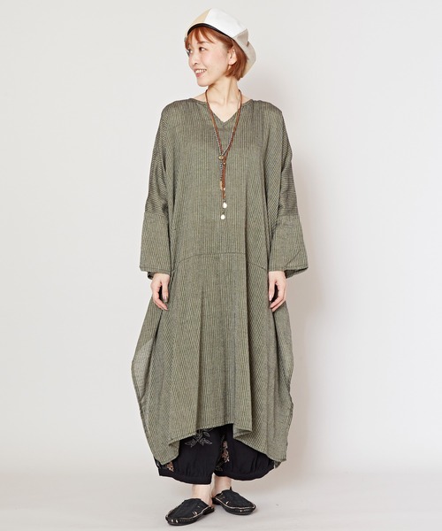 チャイハネ(チャイハネ)の「【チャイハネ】チャキロングスリットワンピース(ワンピース・レディース・ブルー/カーキ/ブラック/ブラウン/ナチュラル/グリーン/レッド・FREE)」の15枚目の写真