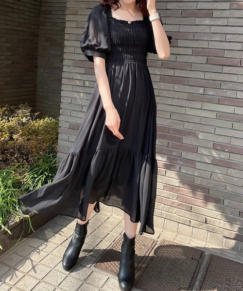 one way(ワンウェイ)の「シャーリングワンピース(ワンピース・レディース・ライトブラウン/ブラック/ライトベージュ/ホワイト/ブルー系その他・MEDIUM/SMALL)」の21枚目の写真