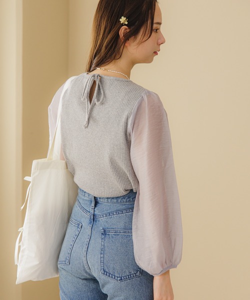 flower(フラワー)の「シアーバブルトップ(シャツ/ブラウス・レディース・アイボリー/グレー・FREE)」の5枚目の写真