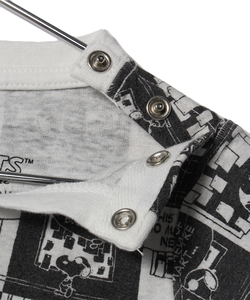 CIAOPANIC TYPY(チャオパニックティピー)の「ピーナッツコラボコミック(Tシャツ/カットソー・キッズ・ホワイト/グレー・105/135/115/125/95)」の4枚目の写真