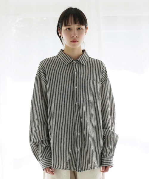 Air Tokyo(エアートウキョー)の「綿麻 ストライプ レギュラーカラー オーバーシャツ(シャツ/ブラウス・メンズ・ホワイト×ブラック/ホワイト×ブルー・MEDIUM/LARGE)」の12枚目の写真