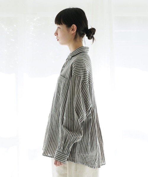 Air Tokyo(エアートウキョー)の「綿麻 ストライプ レギュラーカラー オーバーシャツ(シャツ/ブラウス・メンズ・ホワイト×ブラック/ホワイト×ブルー・MEDIUM/LARGE)」の15枚目の写真