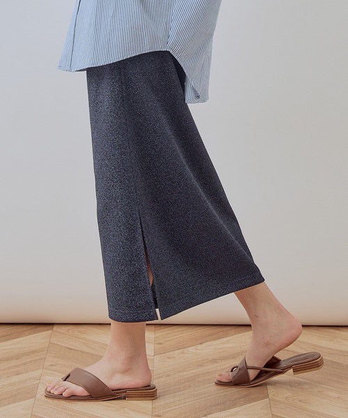 「KHA:KI / カーキ」SHINY EASY SKIRT