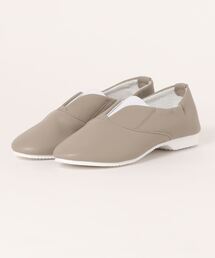 CROWN（クラウン）の「CROWN/ELASTIC TONGUE JAZZ/BEIGE（スニーカー）」