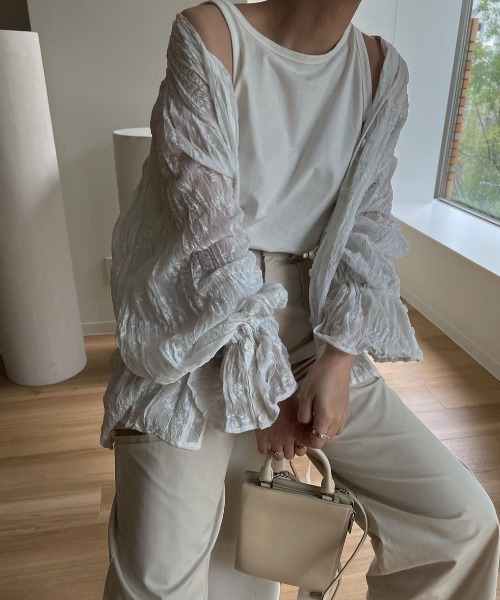 WILLFULLY（ウィルフリー）の「wrinkle embroidery sleeve BL（シャツ