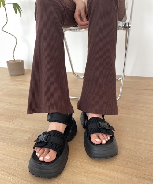 Didot.showroom（ディドット ショールーム）の「【DIDOT.】着丈違いの2サイズ展開｜リブフレアパンツ（その他パンツ・レディース・グレー/クリーム/ブラウン/ブラック・S/M）」の7枚目の写真