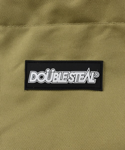 DOUBLE STEAL（ダブルスティール）の「ラバータグ巾着ミニバッグ（ボディバッグ/ウエストポーチ・メンズ・ブラック/ベージュ/オリーブ・FREE）」の4枚目の写真