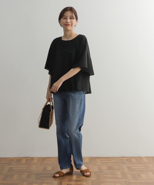 URBAN RESEARCH DOORS(アーバンリサーチドアーズ)の「フロント刺繍フレアブラウス(シャツ/ブラウス・レディース・オフホワイト/ブラック・MEDIUM)」の7枚目の写真