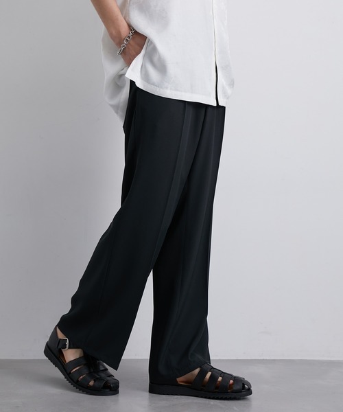 JUNRED（ジュンレッド）の「セットアップ対応 / トロミタックワイドフレアパンツ（スラックス・メンズ・キャメル/グリーン/ライトグレー/ブラック・L/M/S）」の6枚目の写真