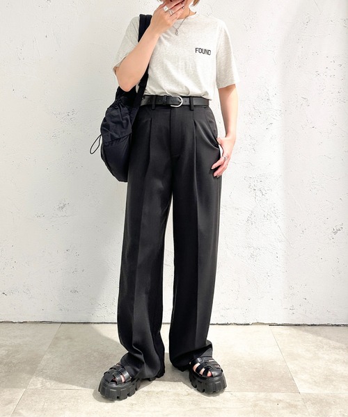 apres jour mignon（アプレジュールミニョン）の「アソートシュエットTシャツ２【ZOZOTOWN限定アイテム】（Tシャツ/カットソー・レディース・ホワイト系その他2/ナチュラル/ベージュ系その他/ブラック系その他/ホワイト系その他/オフホワイト/グリーン/ブラック/ネイビー・フリー/X-LARGE）」の11枚目の写真