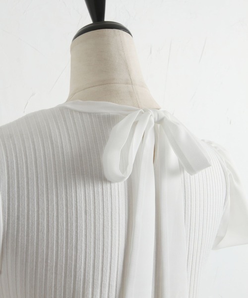 tocco closet（トッコ　クローゼット）の「後ろリボン付きシフォン切り替えリブカットソープルオーバー（Tシャツ/カットソー・レディース・オフホワイト/グレイッシュブルー・M）」の16枚目の写真