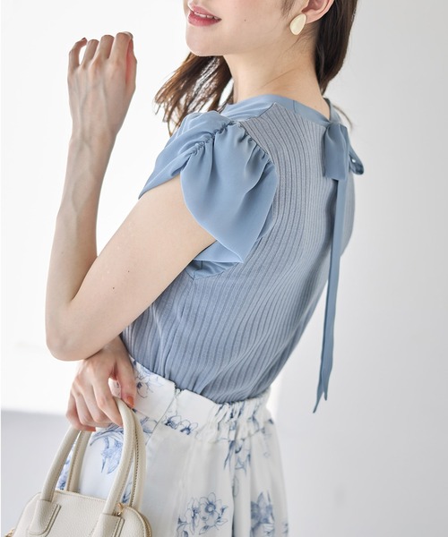 tocco closet（トッコ　クローゼット）の「後ろリボン付きシフォン切り替えリブカットソープルオーバー（Tシャツ/カットソー・レディース・オフホワイト/グレイッシュブルー・M）」の10枚目の写真
