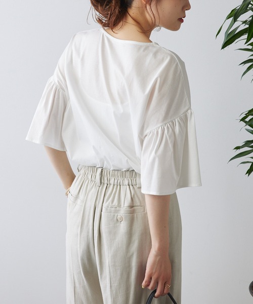 PUAL CE CIN（ピュアルセシン）の「ワンポイントプリントシルケット袖フリルTシャツ（Tシャツ/カットソー・レディース・ブラック系/ブルー系/オフホワイト/ブラック・FREE）」の16枚目の写真