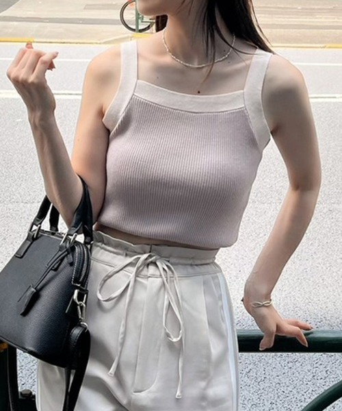 one after another NICE CLAUP(ワンアフターアナザーナイスクラップ)の「配色ニットタンクトップ(タンクトップ・レディース・アイボリー/オフホワイト/ピンク/ホワイト×ブラック・FREE)」の4枚目の写真