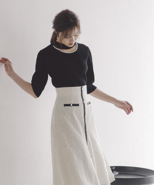PROPORTION BODY DRESSING(プロポーションボディドレッシング)の「デコルテパールニット / 1213270802(ニット/セーター・レディース・グレー/ピンク/ブラック・MEDIUM/SMALL)」の5枚目の写真