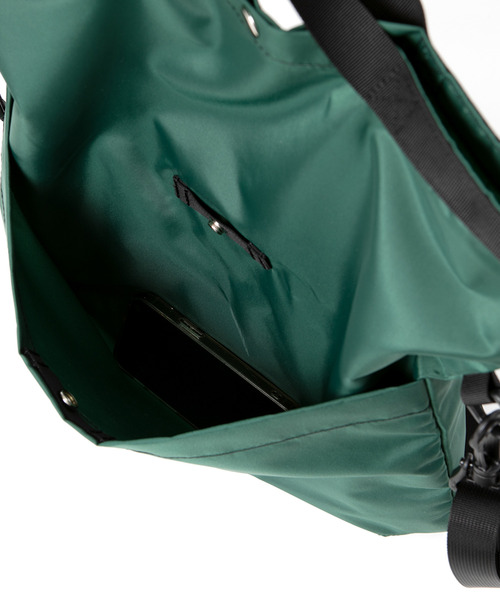 Drifter（ドリフター）の「FOLD SHOULDER TOTE／フォールドショルダートート（ショルダーバッグ・レディース・ホワイト系その他/レオパード/ダークグリーン/ブラック/ブルー・FREE）」の19枚目の写真