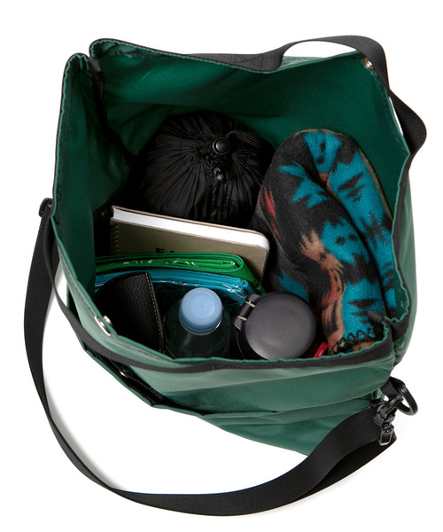 Drifter（ドリフター）の「FOLD SHOULDER TOTE／フォールドショルダートート（ショルダーバッグ・レディース・ホワイト系その他/レオパード/ダークグリーン/ブラック/ブルー・FREE）」の21枚目の写真