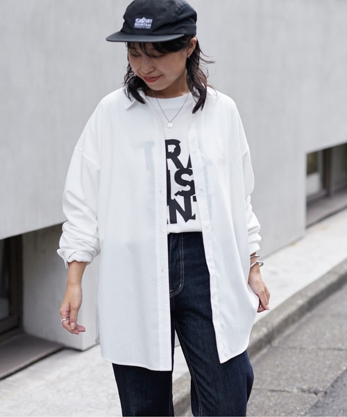 COLONY 2139(コロニートゥーワンスリーナイン)の「コットンライクポリレギュラーカラービッグシャツ(シャツ/ブラウス・レディース・オフホワイト/サックスブルー・FREE)」の6枚目の写真