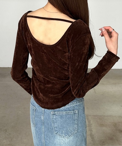 solleim（ソルレム）の「バックオープンシアーベロアトップス（Tシャツ/カットソー・レディース・ブラウン/ブラック/グレー/ボルドー/ブラック系/グレー系/ブラウン系/レッド系・M/L）」の6枚目の写真