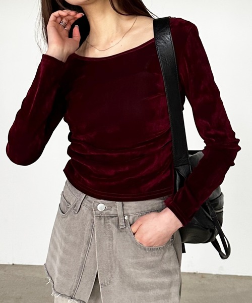 solleim（ソルレム）の「バックオープンシアーベロアトップス（Tシャツ/カットソー・レディース・ブラウン/ブラック/グレー/ボルドー/ブラック系/グレー系/ブラウン系/レッド系・M/L）」の8枚目の写真