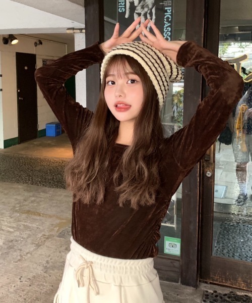 トップス a 24AW新色追加】バックオープンシアーベロアトップス（Tシャツ