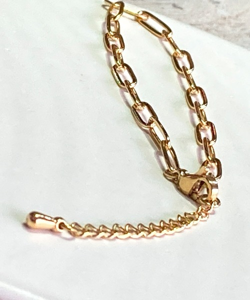 and it_(アンドイット)の「金属アレルギー対応 サージカルステンレス 細チェーンブレス(ブレスレット・レディース・ゴールド/シルバー・FREE)」の5枚目の写真