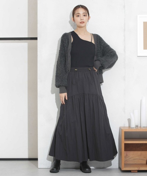 NANO universe（ナノユニバース）の「ウエストドロストナイロンギャザーボリュームスカート（スカート・レディース・モカ/アイボリー/ブラック・FREE）」の18枚目の写真