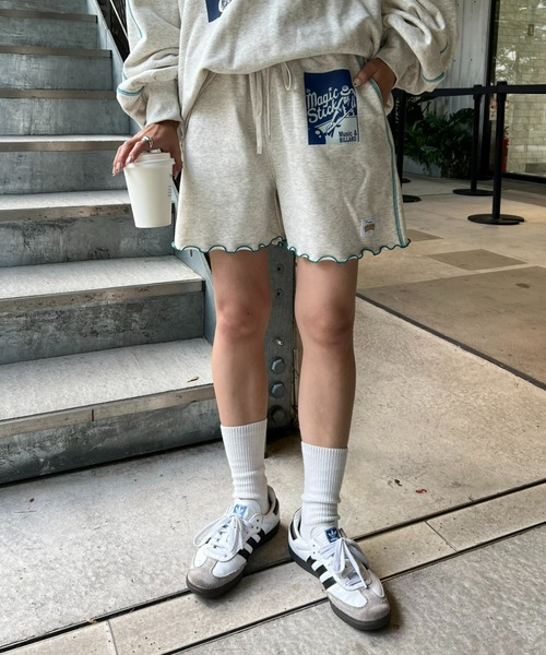 HELLO.SANFRANCISCO(ハローサンフランシスコ)の「【HELLO.SANFRANCISCO/ハローサンフランシスコ】コラボASS配色ステッチメロウショーツ(スウェットパンツ・レディース・グレー/ライトグレー・ONE SIZE)」の3枚目の写真
