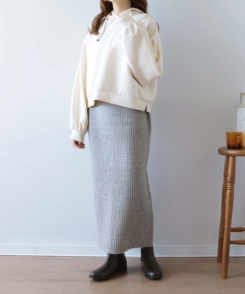 mil(ミル)の「【150㎝前後の小柄さんサイズ】ニットナロースカート【淡色カラー】(スカート・レディース・ベージュ/杢グレー・XS/XXS)」の3枚目の写真