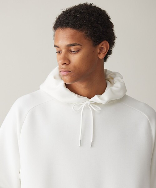 UNFILO(アンフィーロ)の「BEAUTY FORM JERSEY パーカー(Tシャツ/カットソー・メンズ・ネイビー系/ベージュ系/ホワイト系/オールドローズ系/グレー系/ブラック系・X-LARGE/LARGE/MEDIUM/SMALL)」の12枚目の写真
