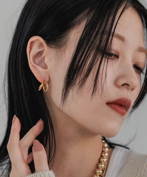 JEANASIS（ジーナシス）の「【ステンレス】2レンフープピアス/992946（ピアス（両耳用）・レディース・シルバー/ゴールド・FREE）」の4枚目の写真