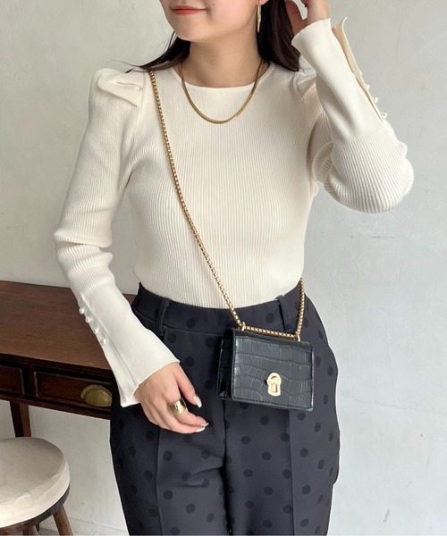 prose verse（プロズヴェール）の「パフスリーブ袖スリットパールニット（ニット/セーター・レディース・ブラック/オフホワイト/グレー/ホワイト系その他・MEDIUM）」の2枚目の写真