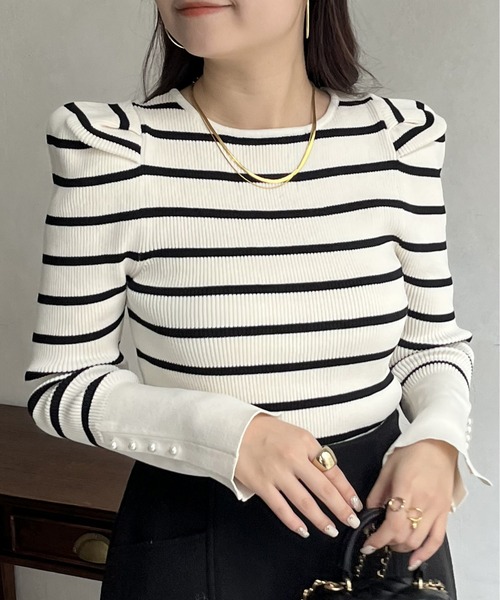 prose verse（プロズヴェール）の「パフスリーブ袖スリットパールニット（ニット/セーター・レディース・ブラック/オフホワイト/グレー/ホワイト系その他・MEDIUM）」の10枚目の写真