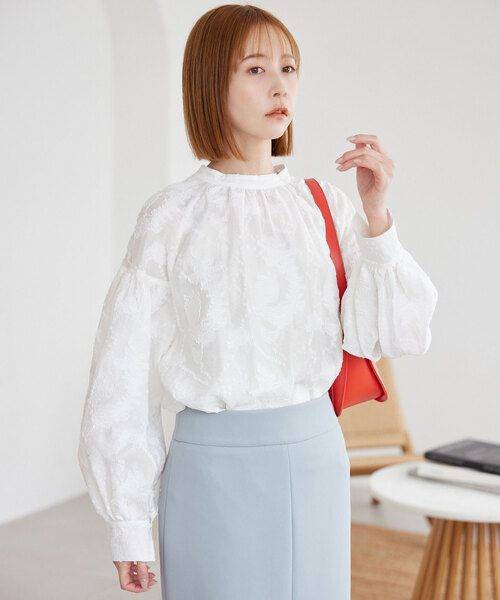 SLOBE IENA（スローブイエナ）の「2WAYカットジャガードブラウス