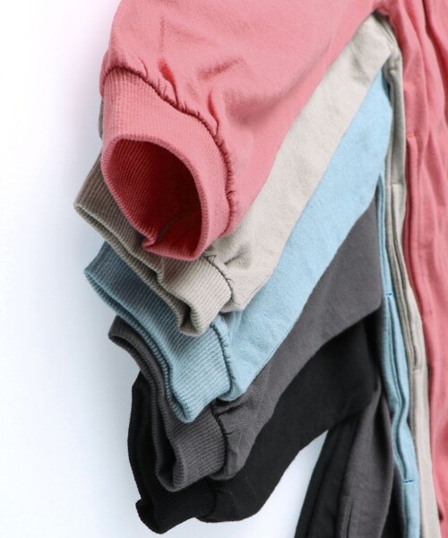 DRC branshes（ディーアールシーブランシェス）の「【WEB限定/DRC/お肌に嬉しい綿100％】肩タック長袖ワンピース（ワンピース・キッズ・ブルーグレー/ブラック/フューシャピンク/チャコールグレー/ブラウン・120/150/100/140/110/130）」の12枚目の写真