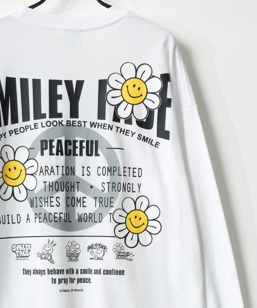 SMILEY FACE（スマイリーフェイス）の「SMILEY FACE/スマイリーフェイス オーバーサイズ 袖プリント バックプリント ロゴ ワンポイント ロングスリーブTシャツ/吸水速乾 UVカット ロンT/レディース メンズ（Tシャツ/カットソー・レディース・ホワイト系その他/ラベンダー/スミクロ/ミント/ホワイト/ブラック系その他/ブラック/ネイビー・L/M/LL）」の12枚目の写真